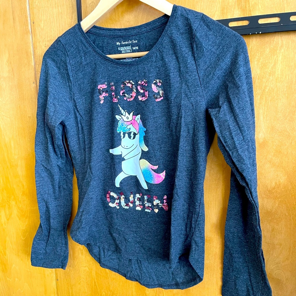 Girls 14/16 long sleeve Flossing Unicorn shirt
